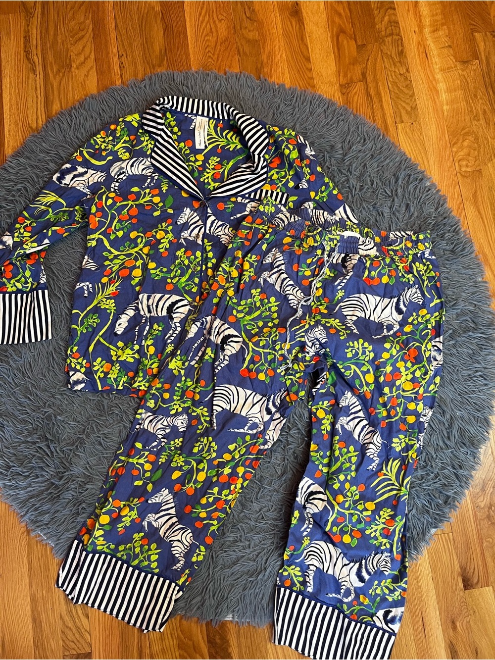 Olivia Wendel for Anthropologie Flannel Sleep PJ Pajama Top Pants Set Size L - Picture 2 of 13